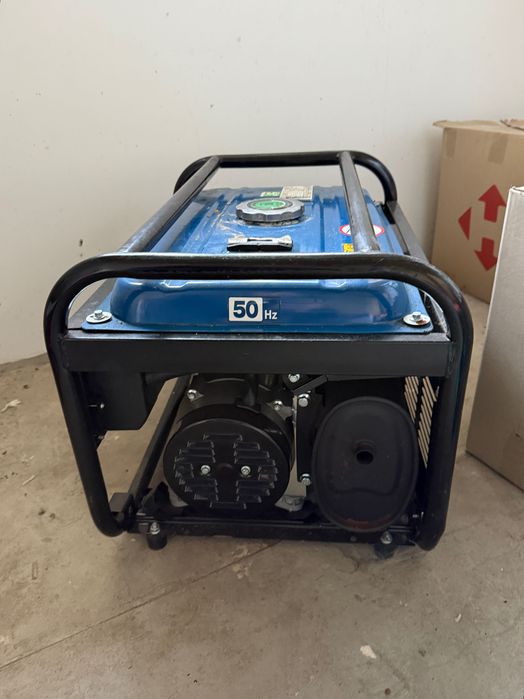 Генератор HYUNDAI PT3000 (2.8 кВт) — стан нового