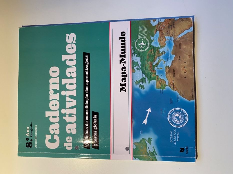 Manual GEOGRAFIA 8ºANO (inclui caderno de atividades)