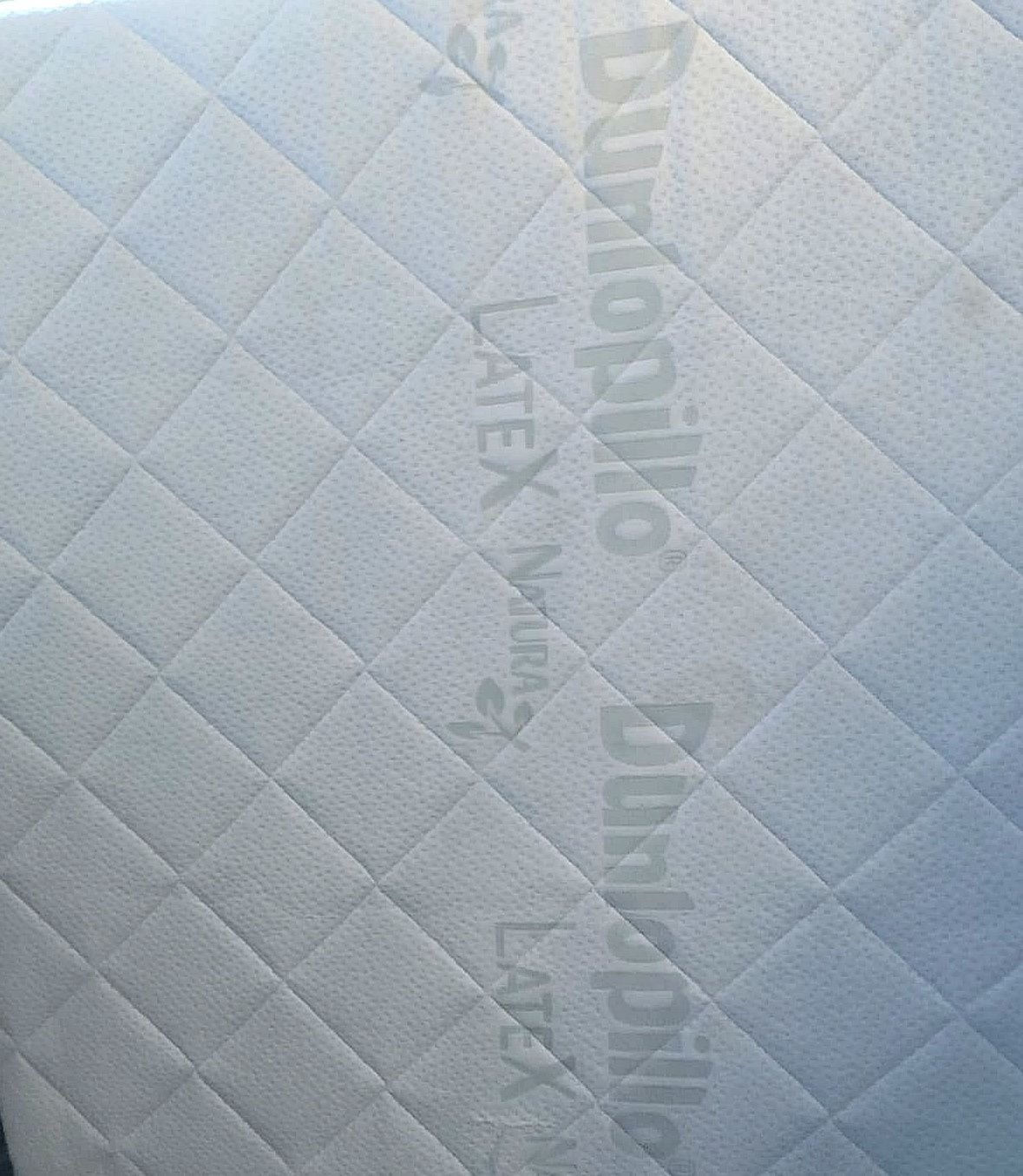 Materac 90x200 20cm 7 stref DUNLOPILLO Twardy LatexLLO