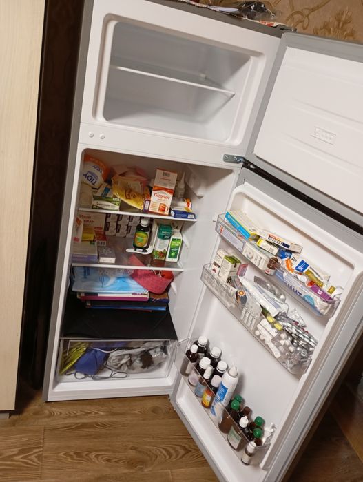 Холодильник dloutisch