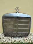 Grelha Mercedes   W108 280SE W109 300SE