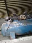 Compressor  300 litros  trifásico