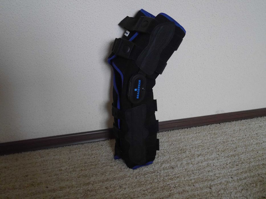 Ортез-тутор розмір М Bracewear .Висота-довжина-48 см