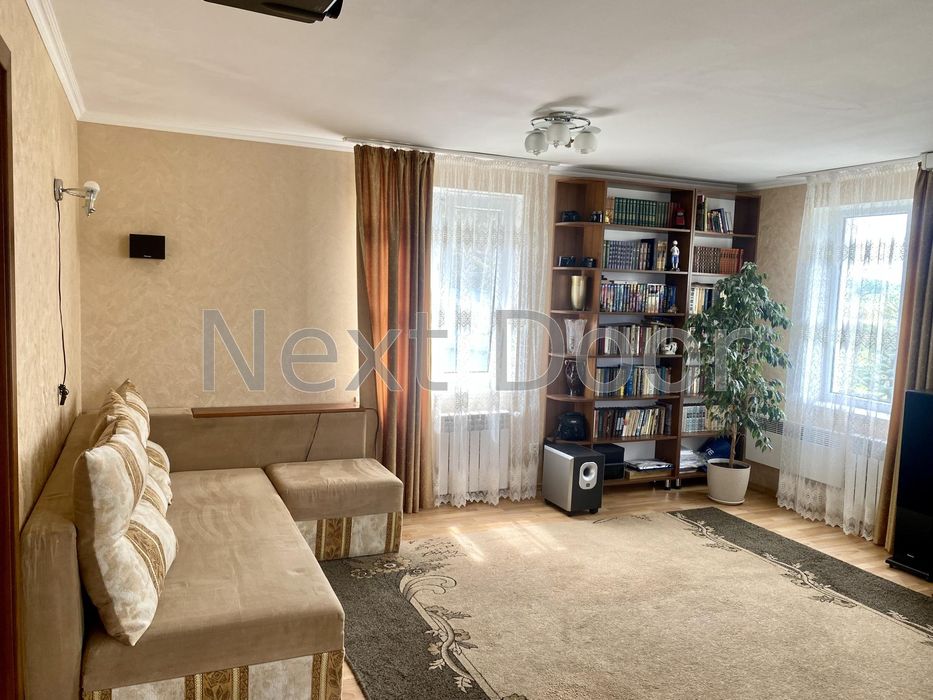 Продаж будинку в Копачів, 5 кімнат, 200 м², 20 соток.