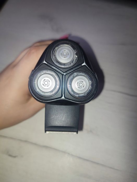 Golarka Philips Series 3000 S3233/52 – Wet & Dry
