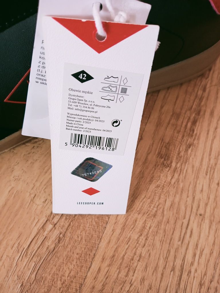 Nowe buty Lee Cooper 42