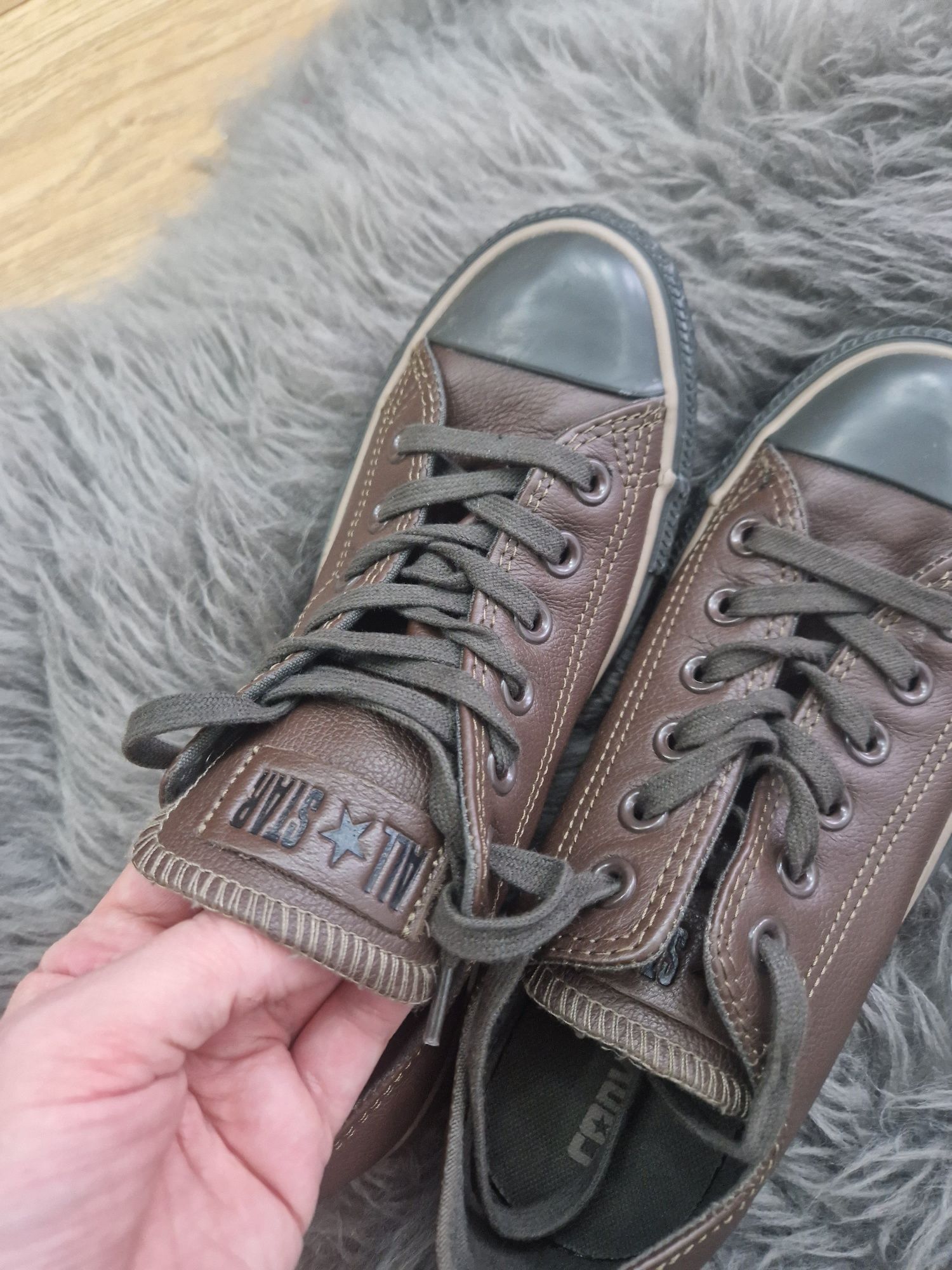 Nowe oryginalne skórzane Converse roz 37,5