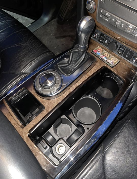 Продам Infiniti QX56 2010 5,6 бензин