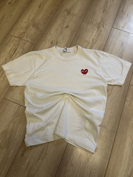 Дві оригінальні футболки play comme des garcons