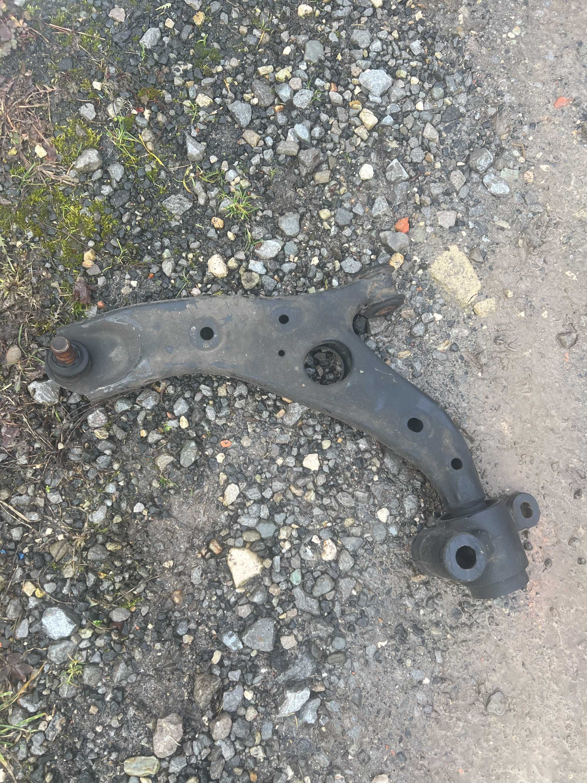 Zawieszenie Lewy Przód LP Mazda CX5 2017 Benzyna amortyzator wahacz