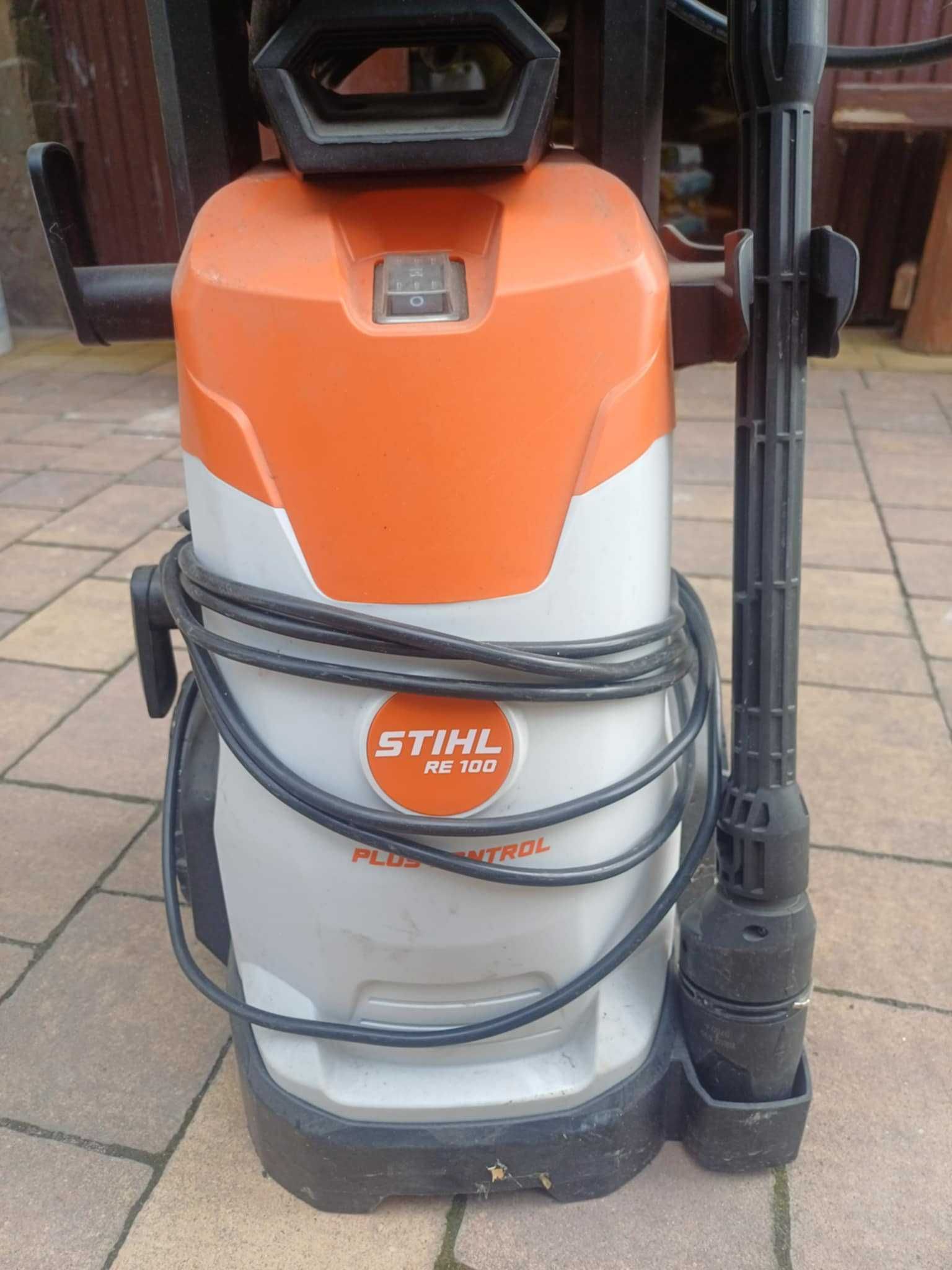STIHL RE 100 PLUS Control myjka wysokociśnieniowa (150 bar, 450 l/h)