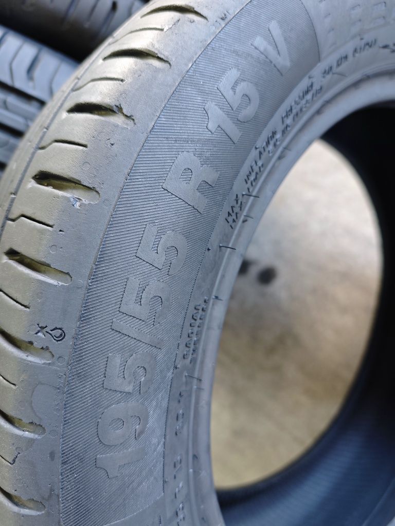195/55R15 Continental