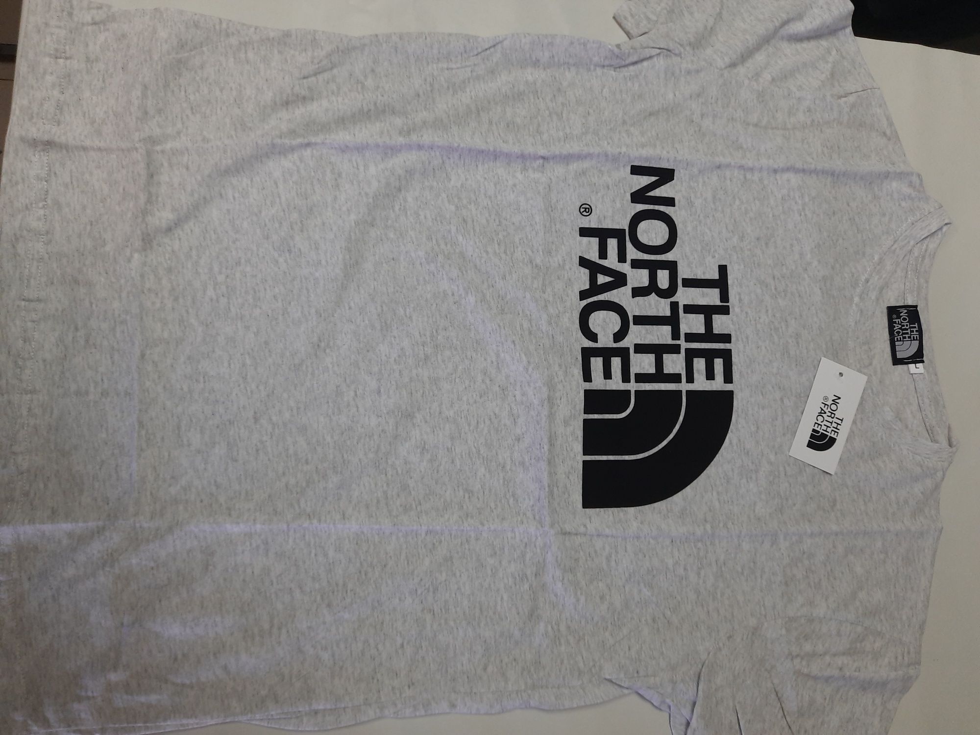 T-shirt the north face L