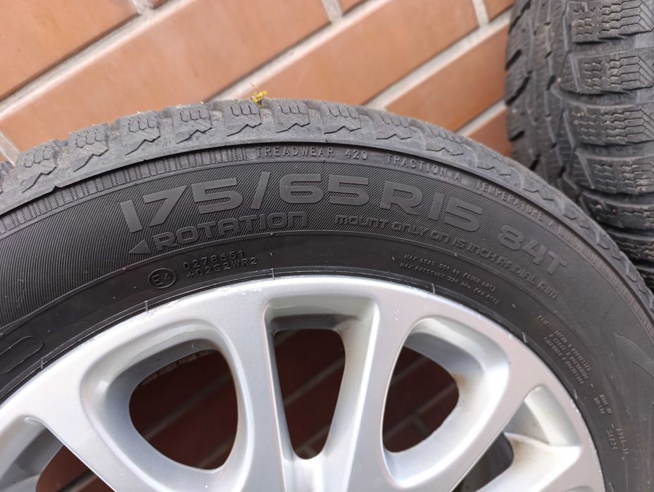 alufelgi + opony 175/65 R15 4x100 Toyota np. Yaris