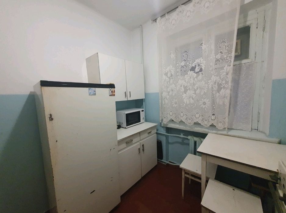 Оренда трикімнатної квартири на вулиці Пирогова