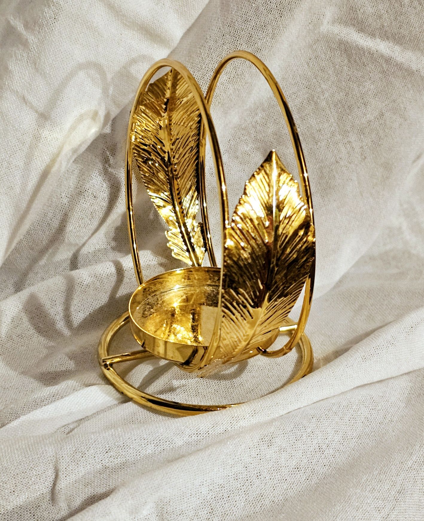 Świecznik metalowy złote liście tealight