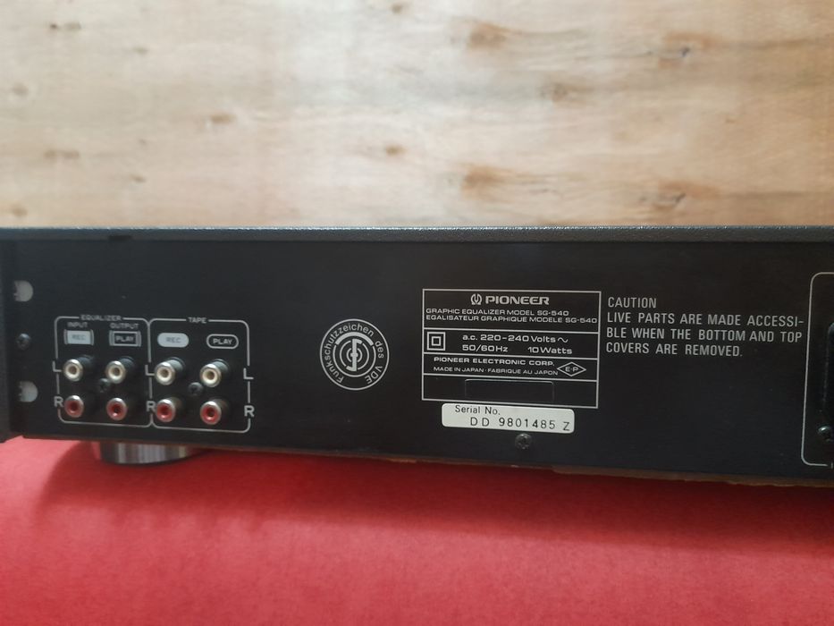 Equalizador Pionner modelo SG-540