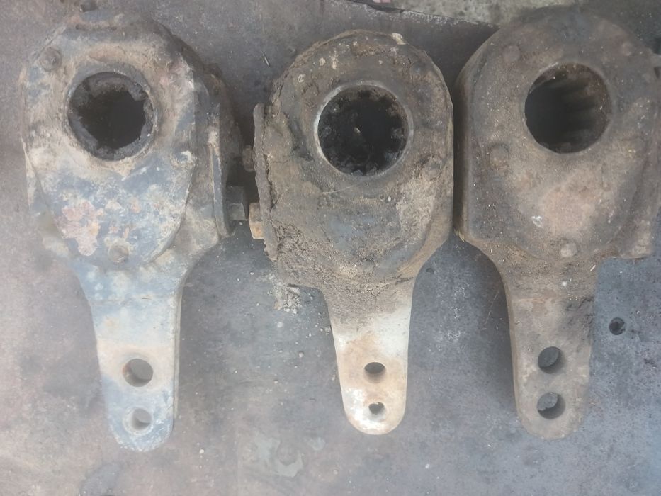 Розборка Зіл,ресори,балка,чулок моста,редуктор,ГУР,ступиці.