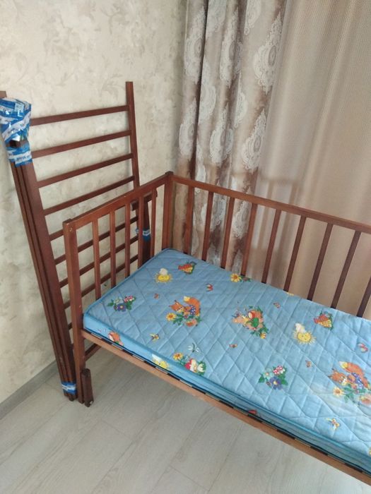 Дитяче ліжко + матрац