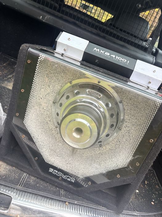 Car audio skrzynia bassowa + wzmacniacz