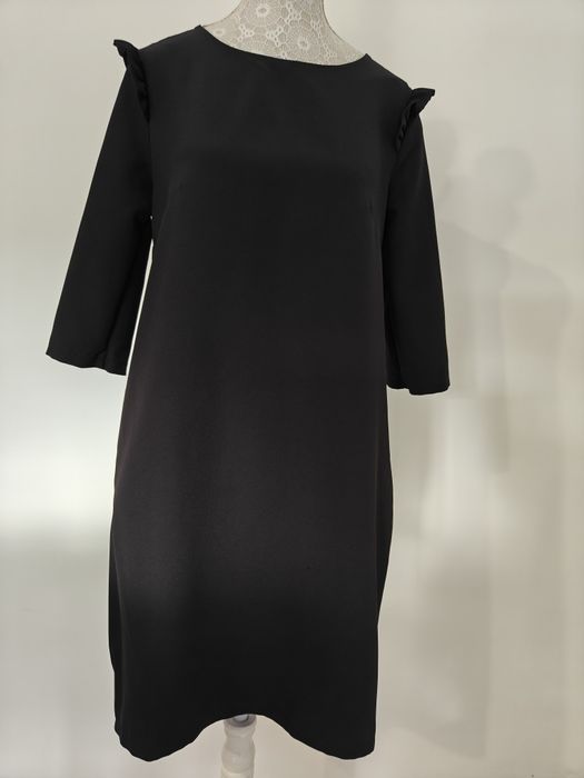 Czarna sukienka Elite r. 38