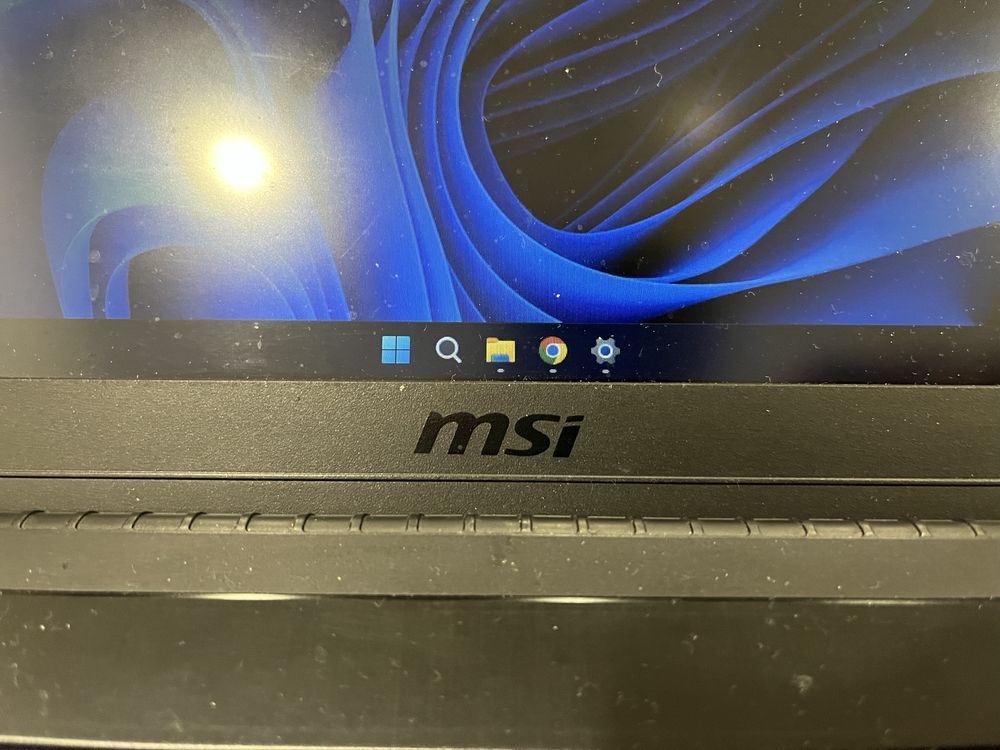 Portátil MSI i7 LER anuncio