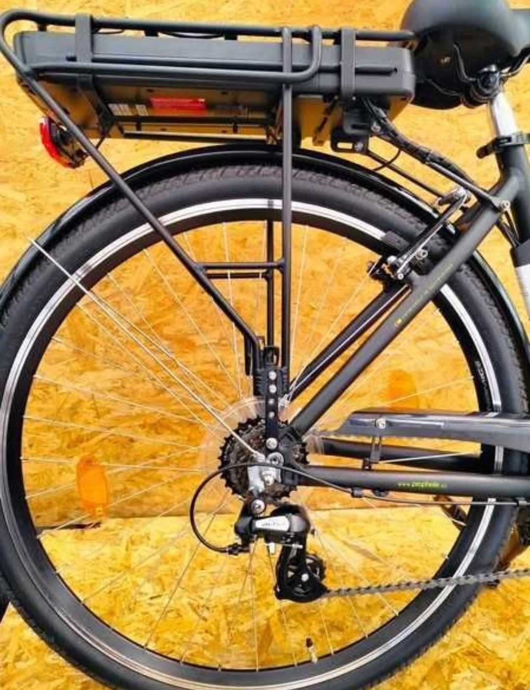 Rower elektryczny Prophete Geniesser eC100 City 28"