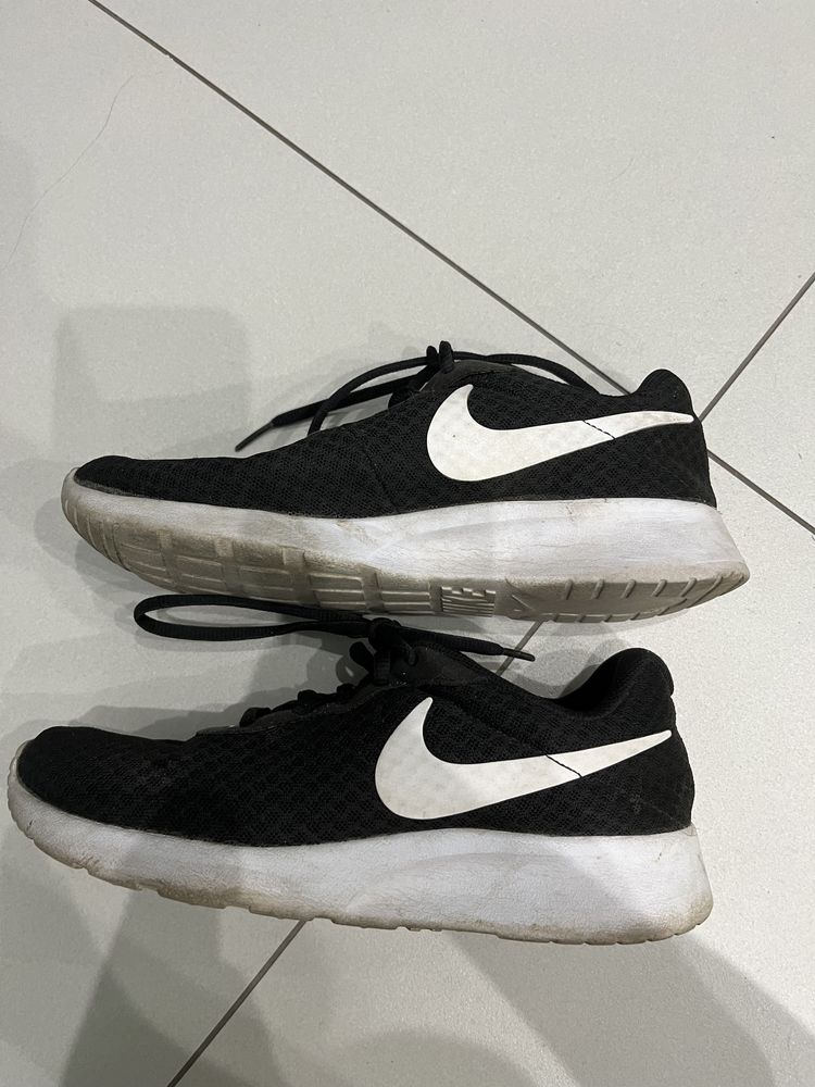 Buty Nike z siatki