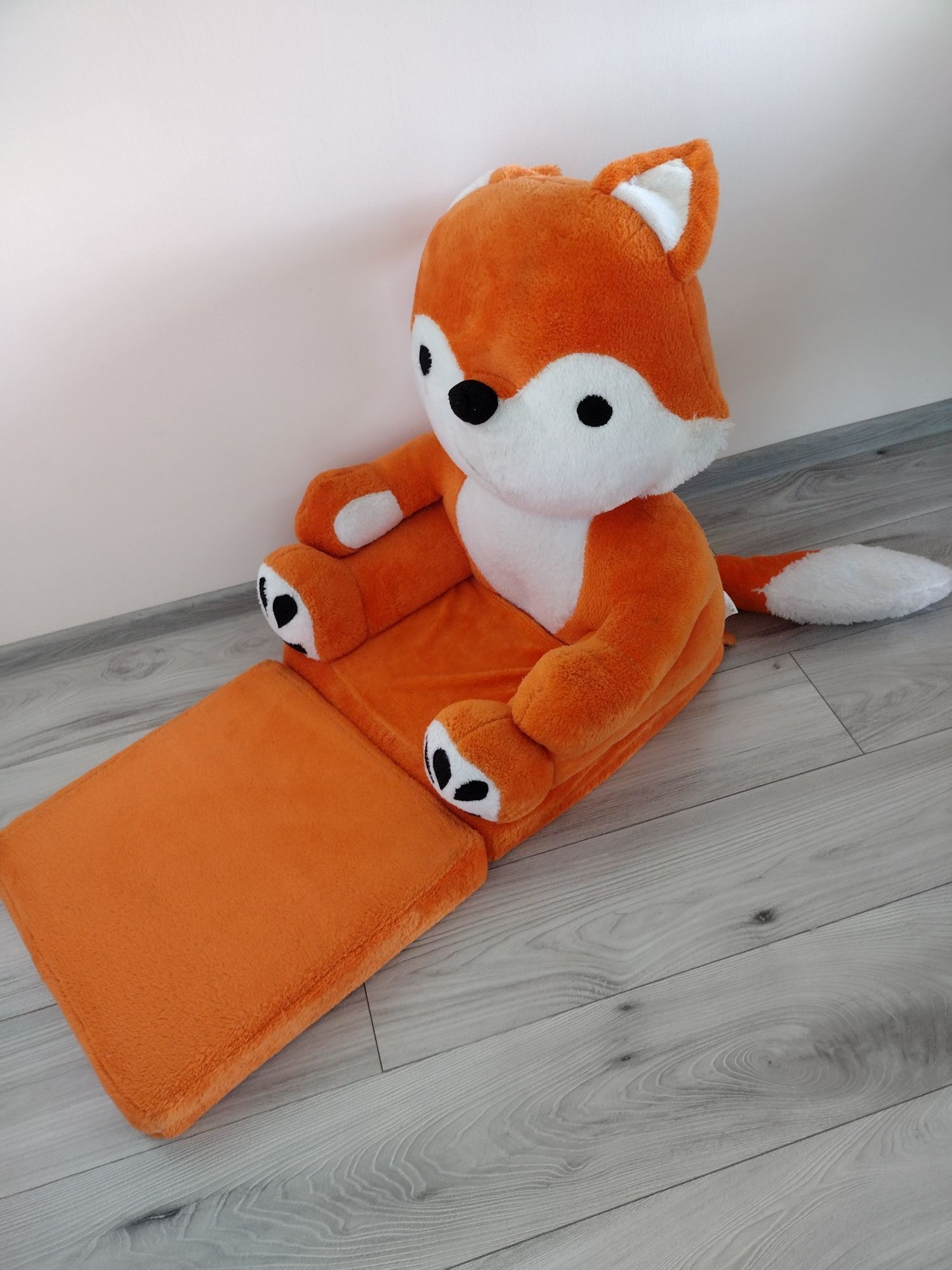 Fotel pluszowy lisek