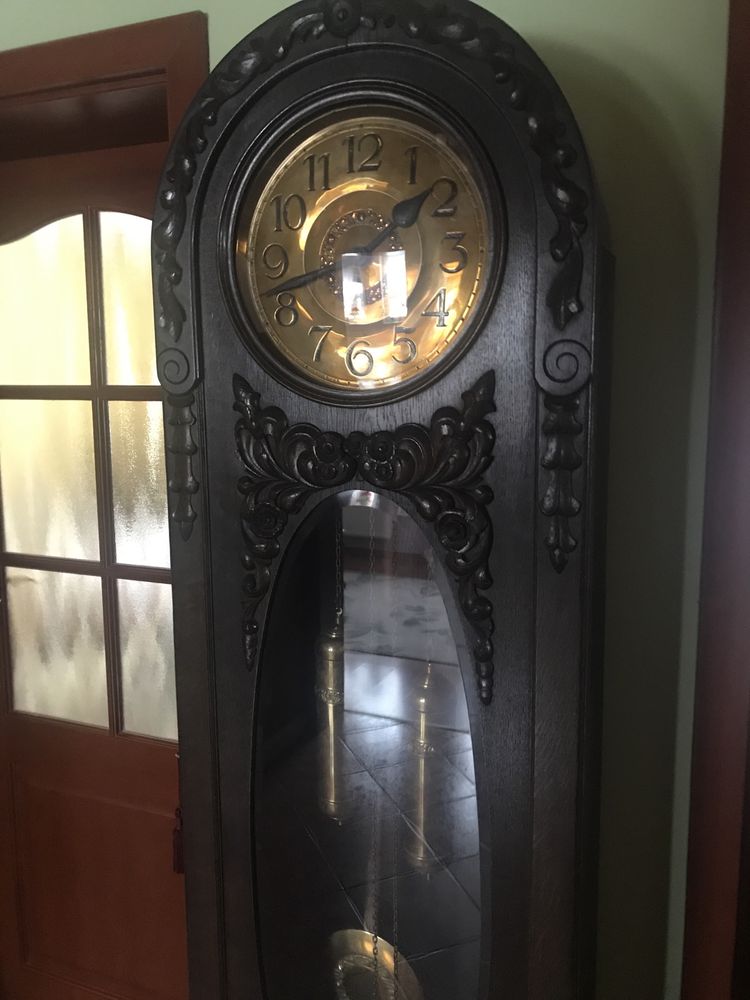 Stojący stary zegar KiENiNGER