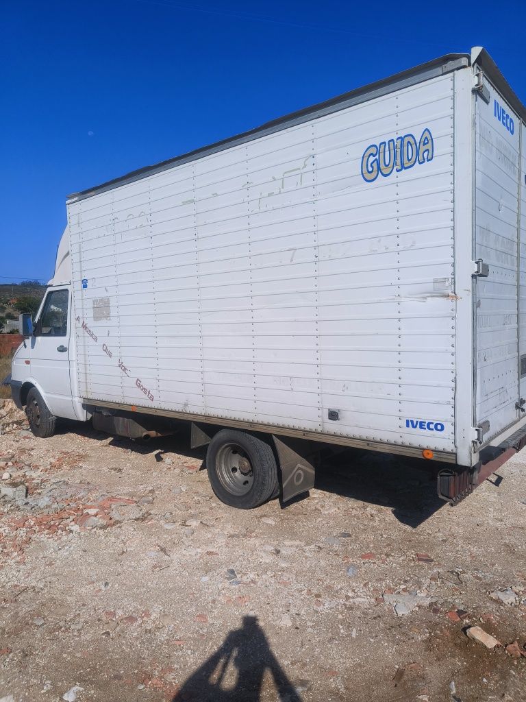 Iveco daily contentor