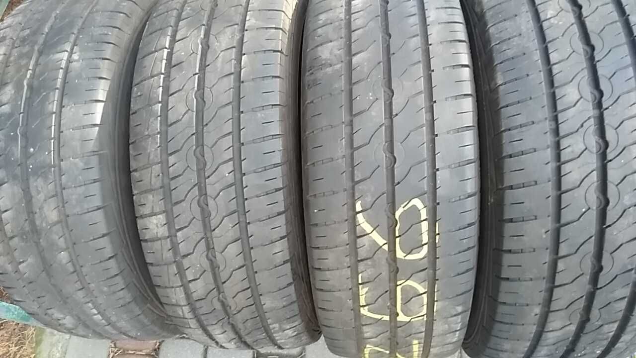 opony 4 szt.235/65/16 C Semperit Van
