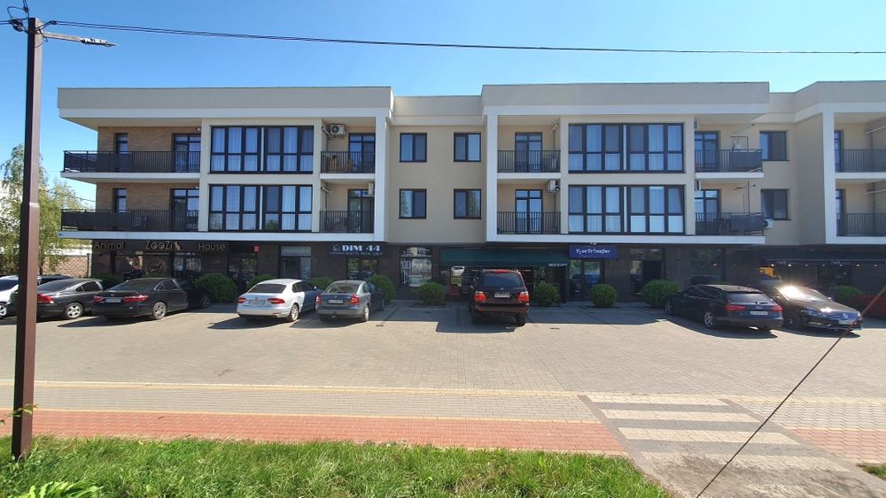 ПРОДАЖ КОМЕРЦІЙНОГО приміщення при центральній дорозі в'їзду в Ужгород