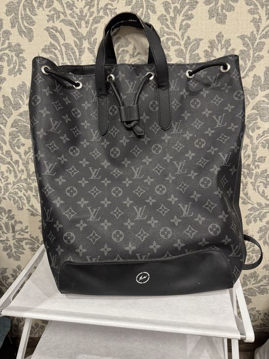 Сумка рюкзак LV жіноча