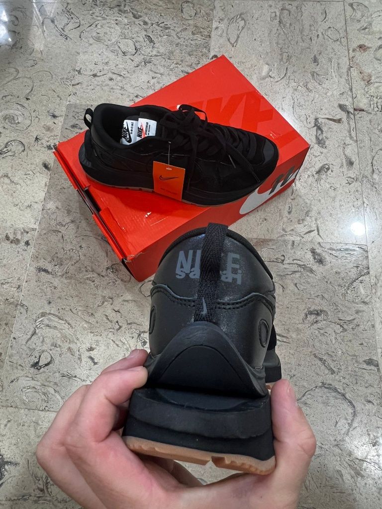 Nike Vaporwaffle / Sacai