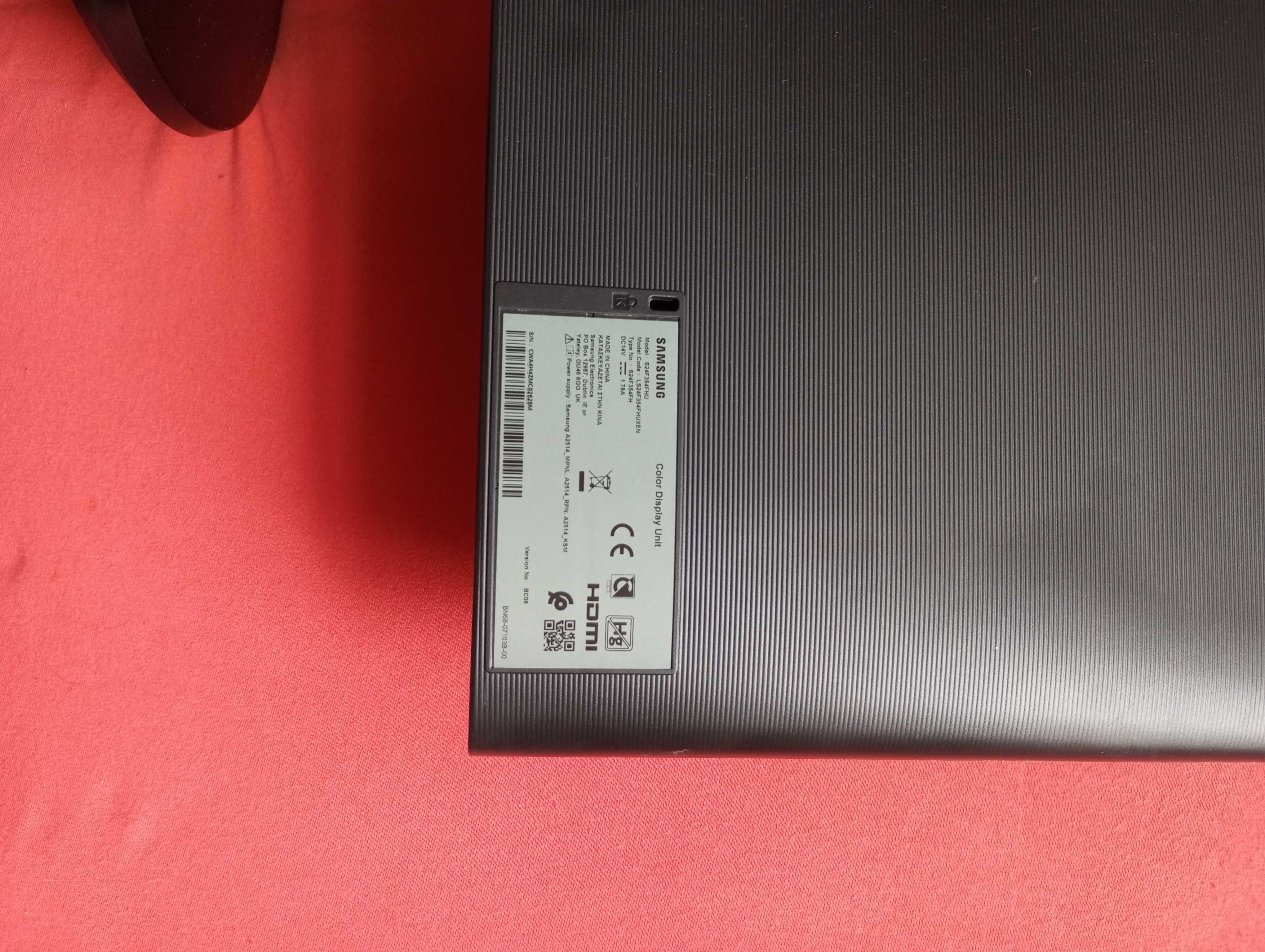 Monitor Samsung 24 cale.