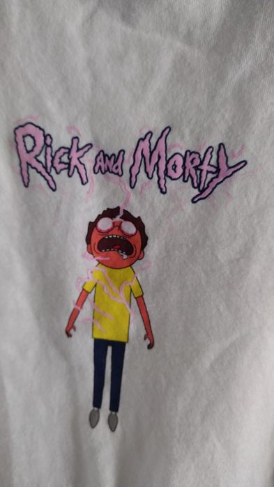 Pull&Bear – Biały T-shirt koszulka z nadrukiem Ricka i Morty'ego na pl