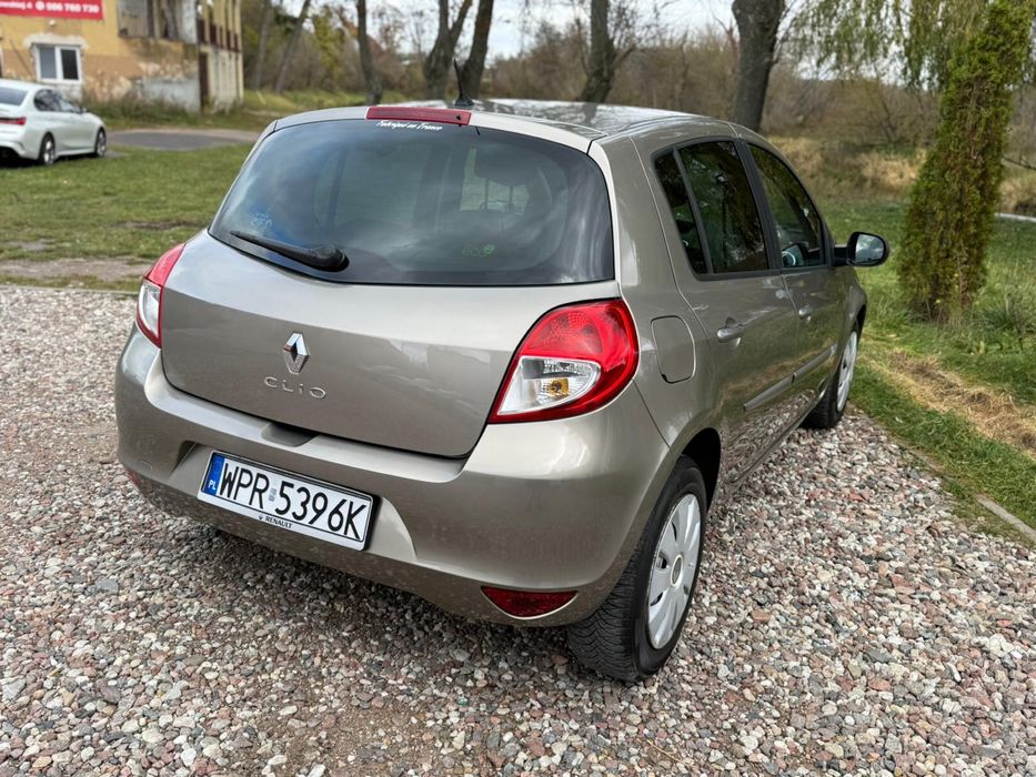 Renault Clio 1.5dci zadbane, niski przebieg