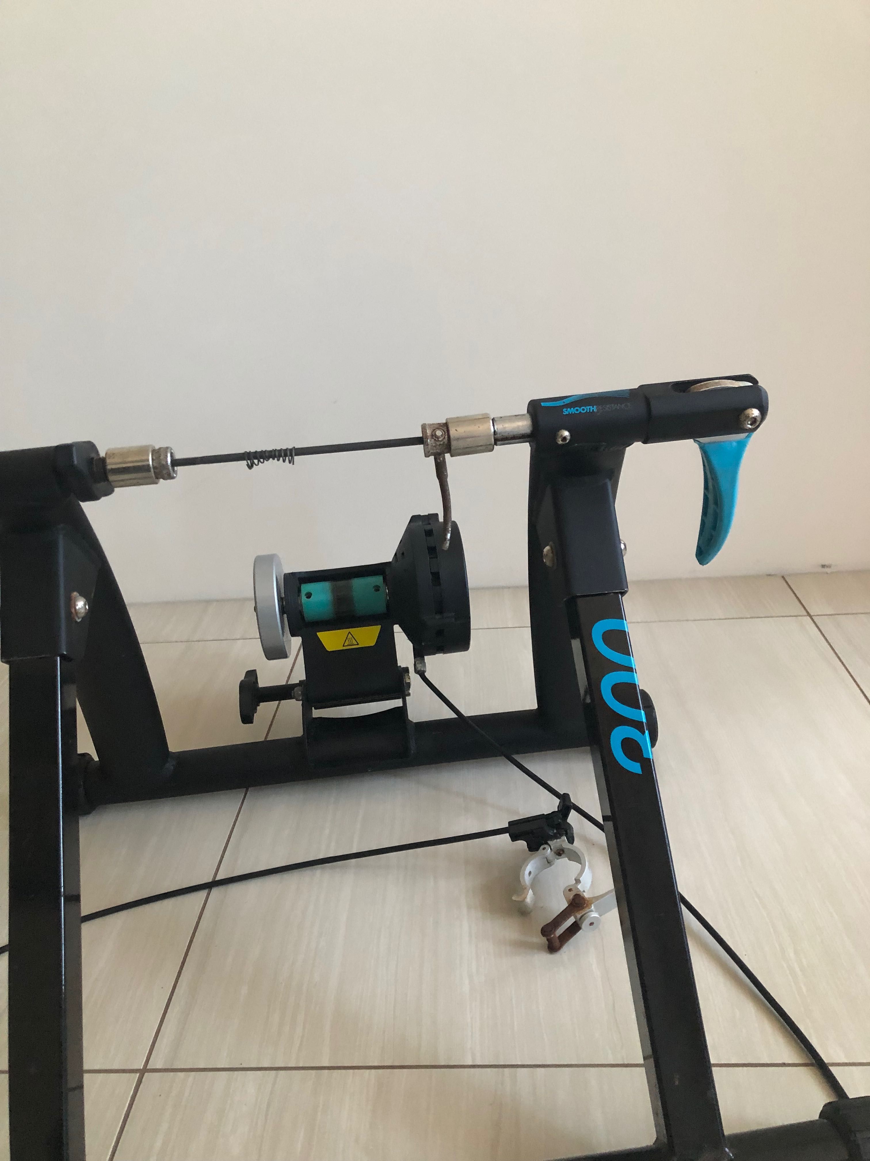 Trenażer rowerowy Btwin Inride 300