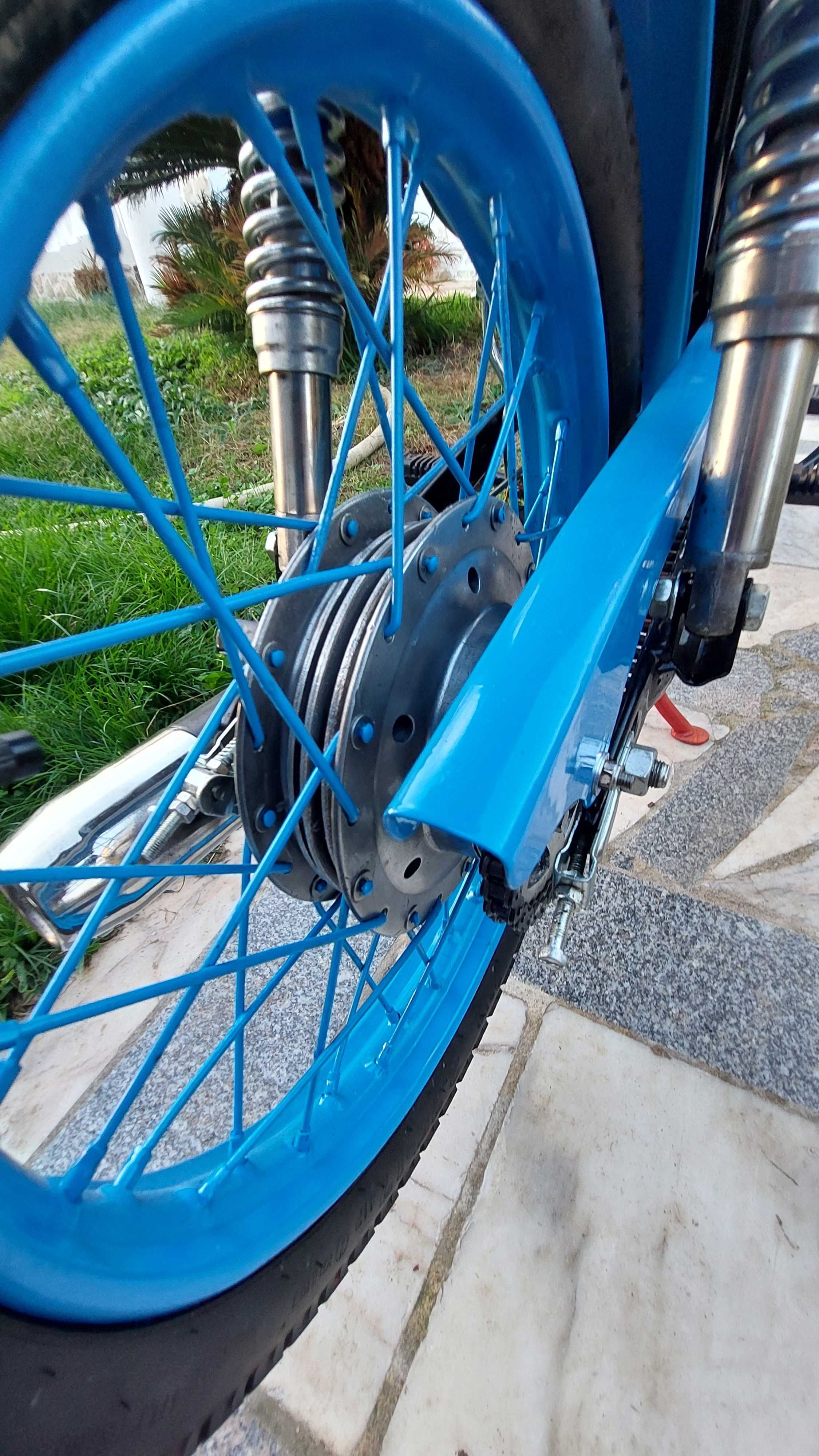 Sachs V5 Racing restaurada