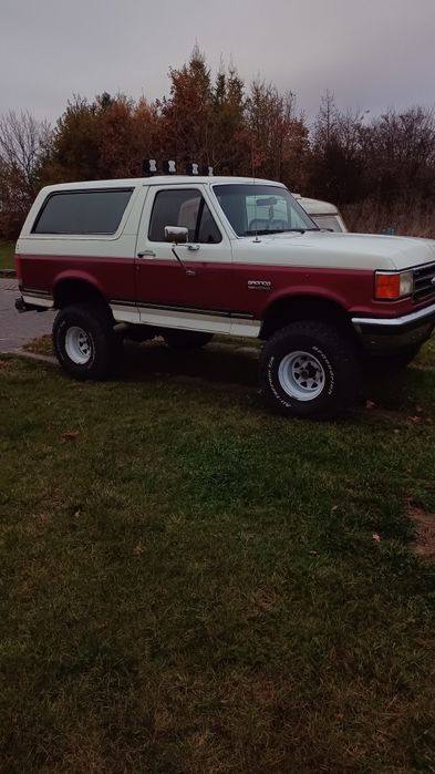 Ford Bronco II full size 5.0 V8 4x4
