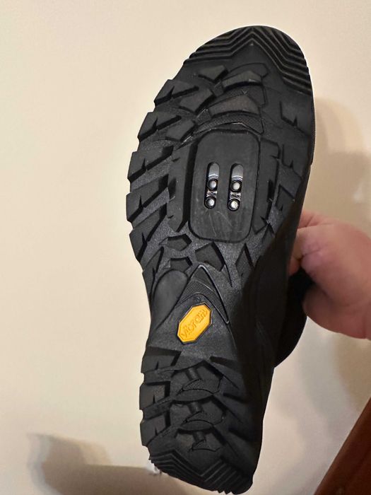 Nowe buty zimowe BONTRAGER OMW na rower r. 44