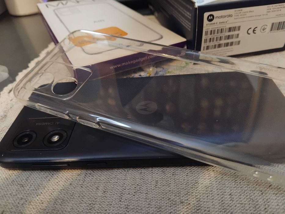 Motorola Moto E13 128 ГБ / 8 ГБ Cosmic Black новий офіциал АЛЛО