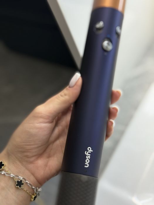 Стайлер Dyson Airwrap Multi-styler в кольорі Prussian blue