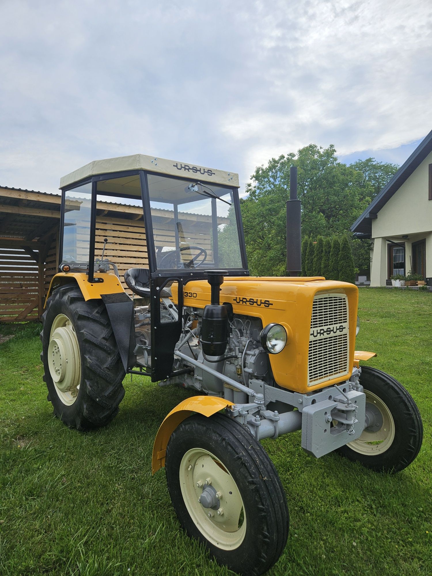 Traktor Ursus C330