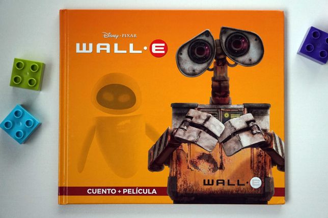 Wall-e - film na DVD + książka po hiszpańsku