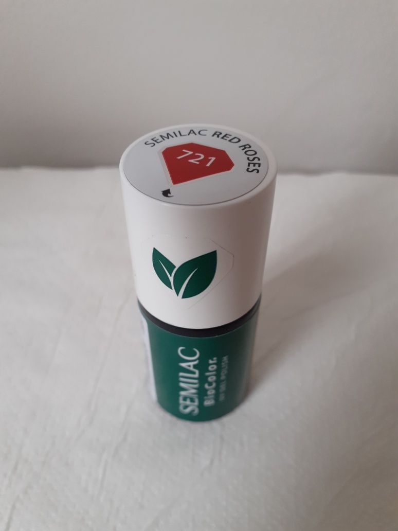Nowy lakier hybrydowy semilac red Roses 721 czerwony