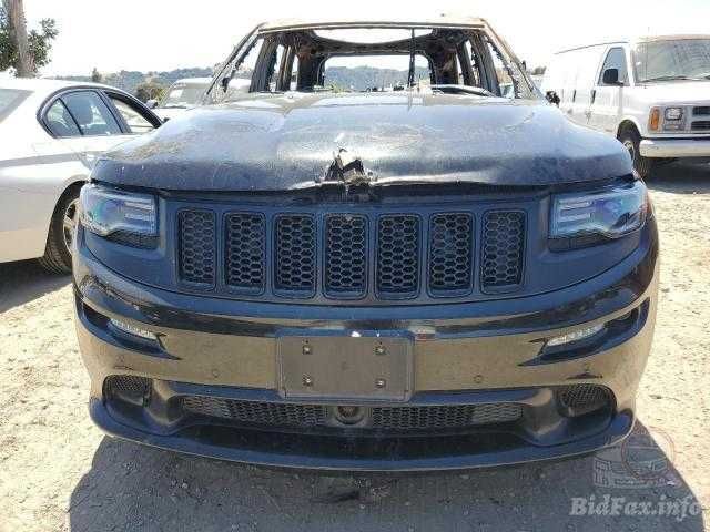 Jeep Grand Cherokee Srt-8 кузов