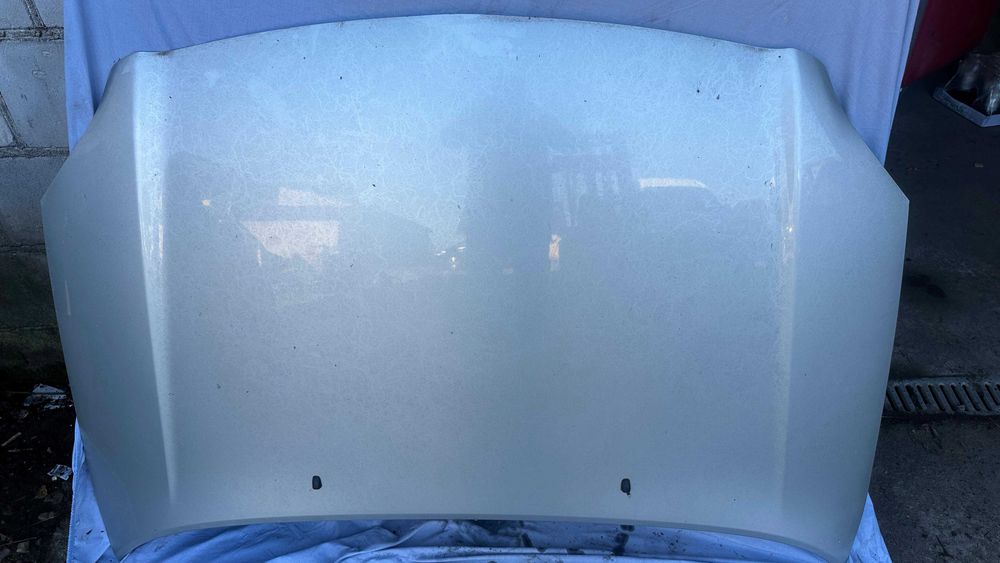 Toyota Avensis kombi T25 2005 rok kolor 1C0 Maska pokrywa silnika