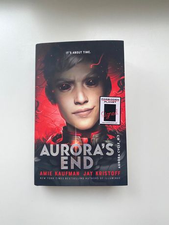Продаю книгу Aurora’s end з підписами від двох авторів